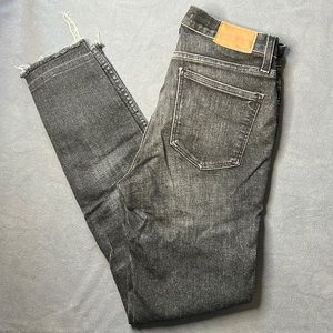 EUC Madewell 10 inch high rise skinny jeans size 26 tall